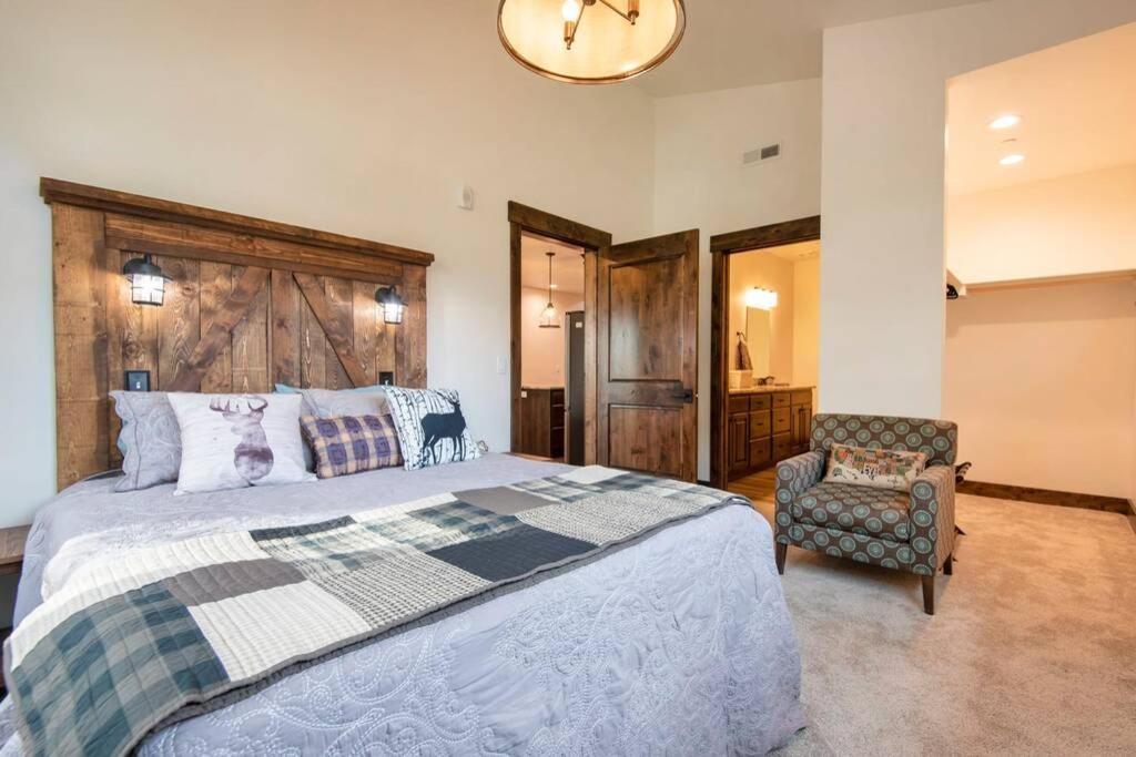 Bear Lair At Teton Valley Idaho Виктор Екстериор снимка